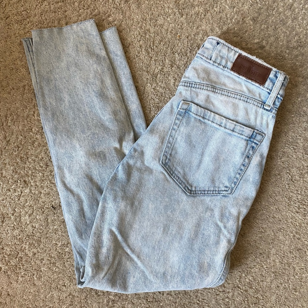 Hollister Blue Straight Jeans with Vintage Wash